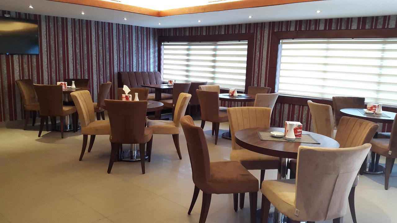 President Hotel Amman Extérieur photo