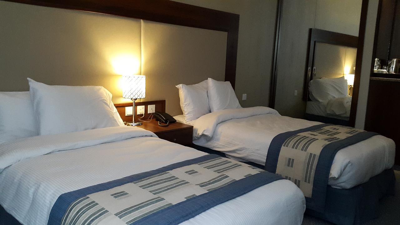 President Hotel Amman Extérieur photo