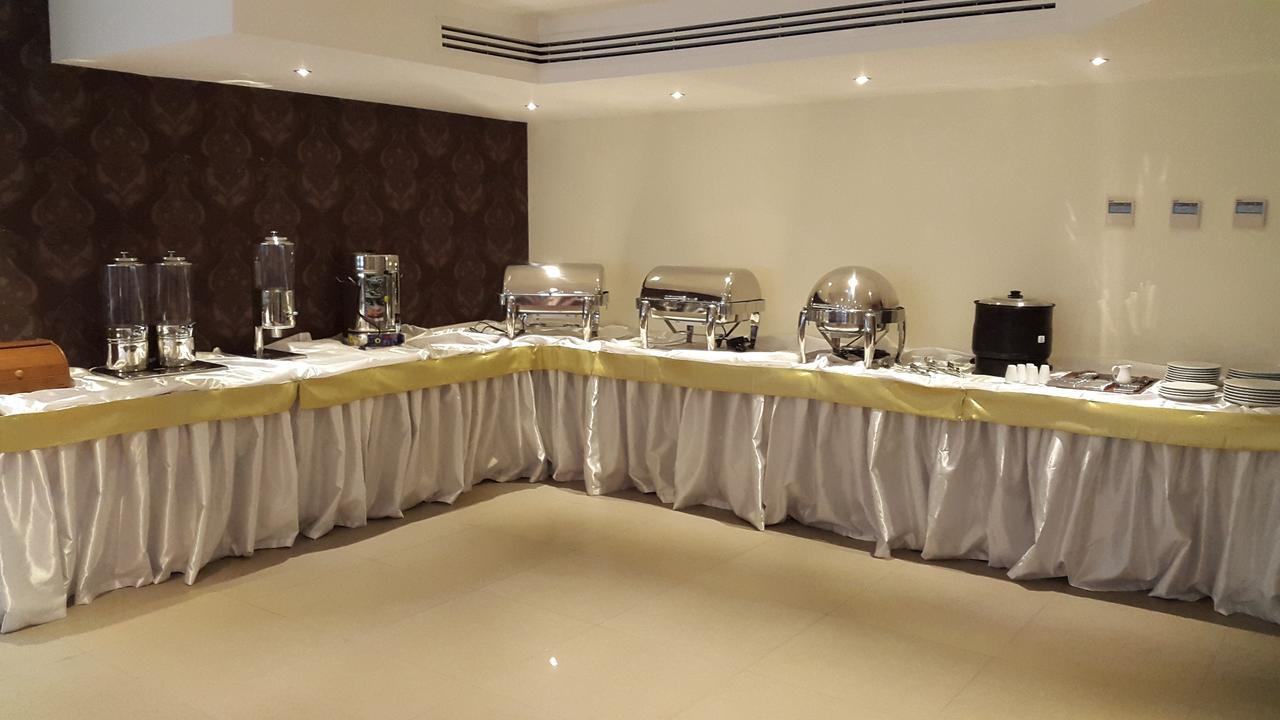 President Hotel Amman Extérieur photo