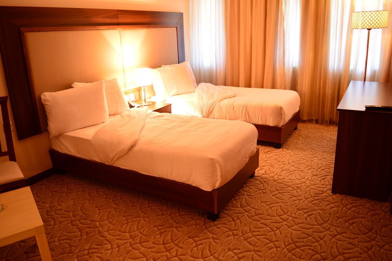 President Hotel Amman Extérieur photo